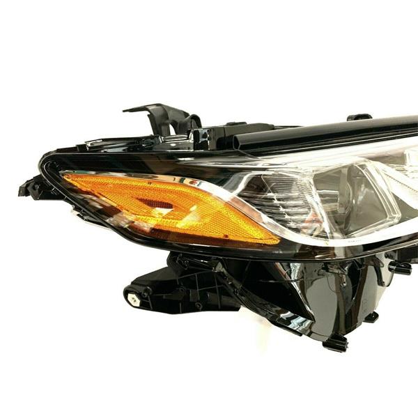 Hodelykt lampe til Camry SE 4